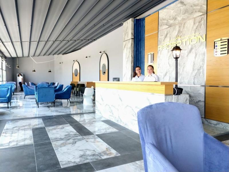 Royal Towers Hotel Lara Antalya Exterior photo