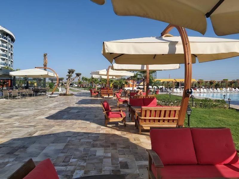 Royal Towers Hotel Lara Antalya Exterior photo